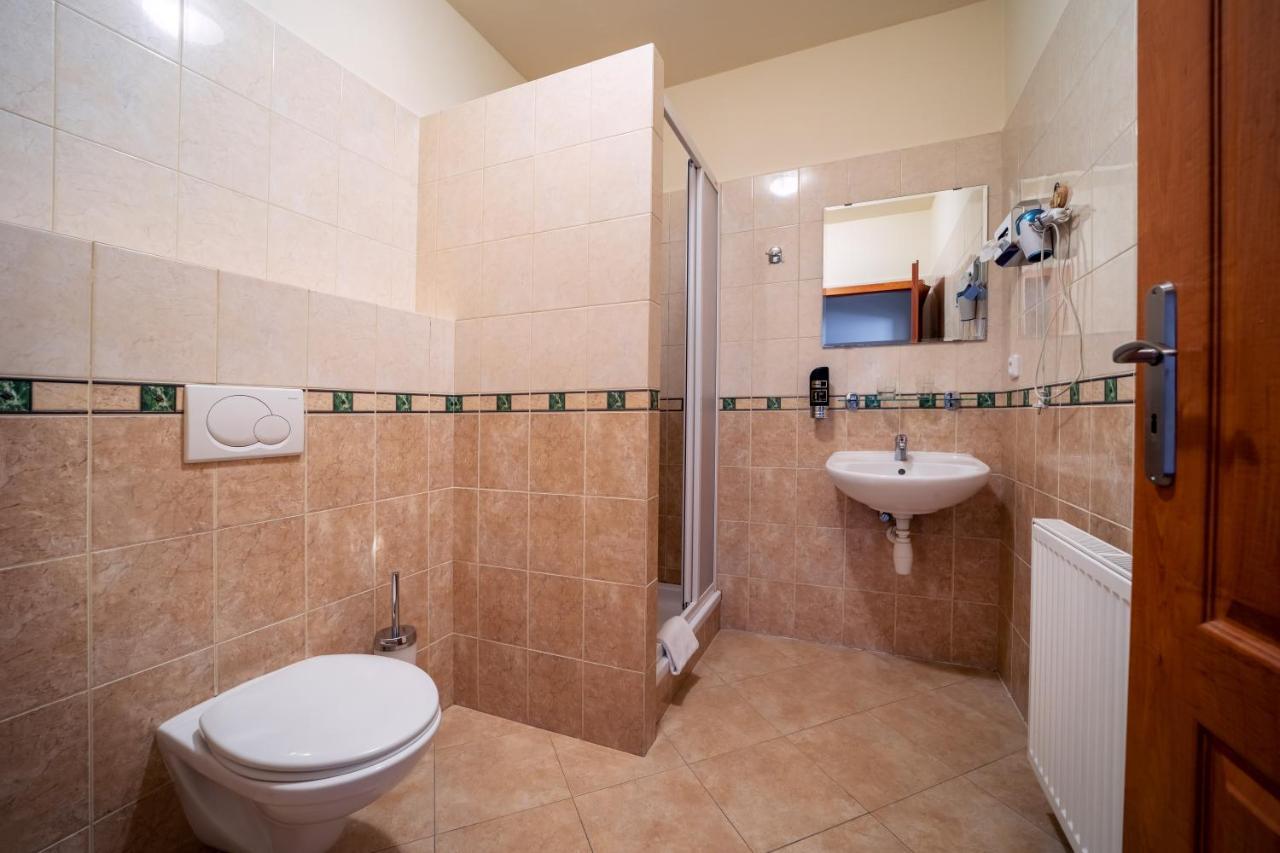 Valnovka Wellness Hotel Kamenice Ngoại thất bức ảnh