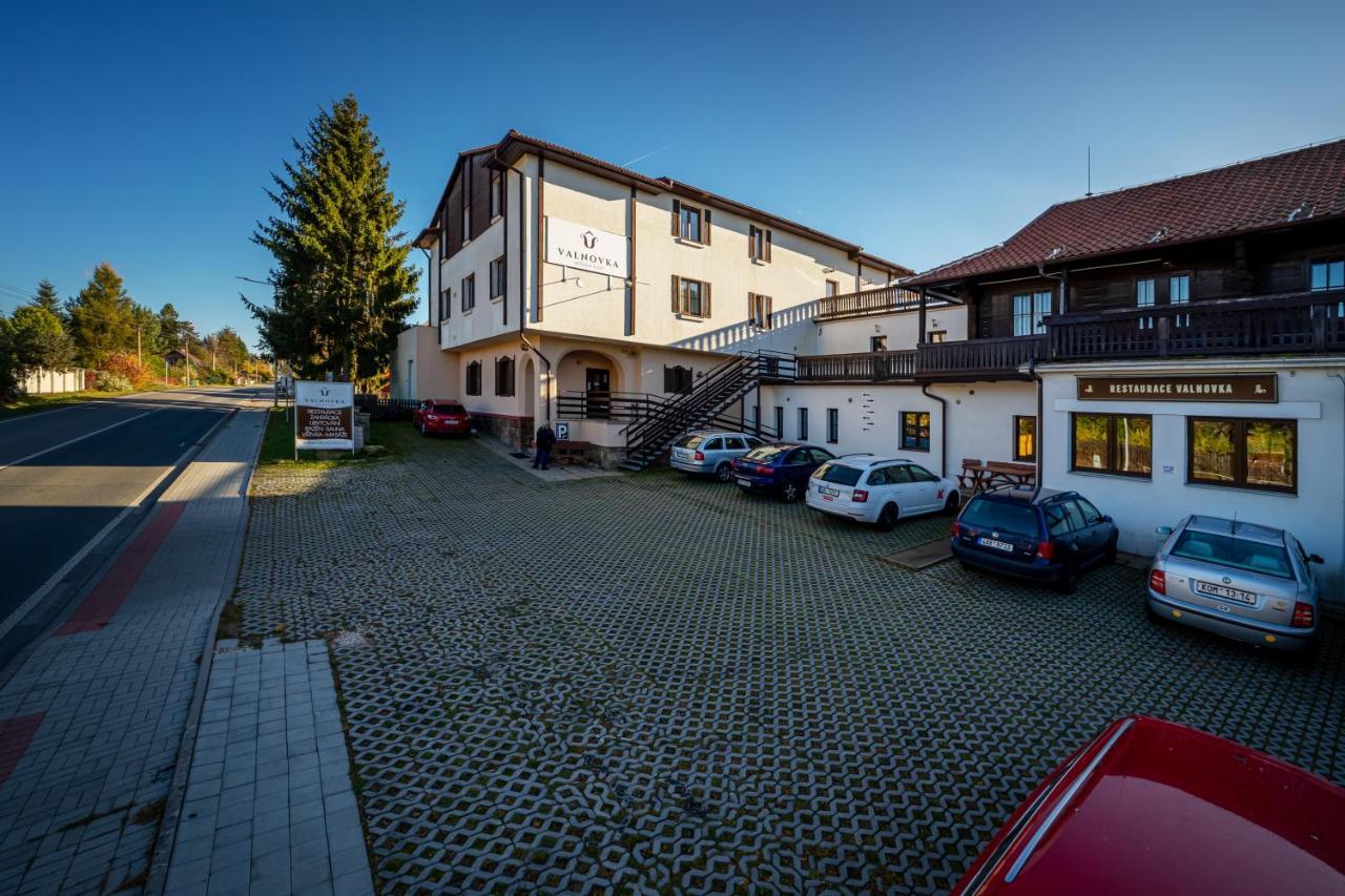 Valnovka Wellness Hotel Kamenice Ngoại thất bức ảnh